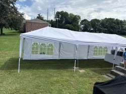 IMG 3904 1765128873 10 x 30 pop up tents