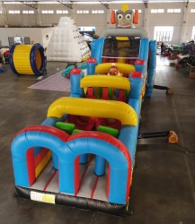 att.RgJMknqmaDE59w8a0KRivhOMytNjDsCaDQ49OhQYRKA 1768443226 Robotic 60 feet obstacle courses 2 slide and big pool